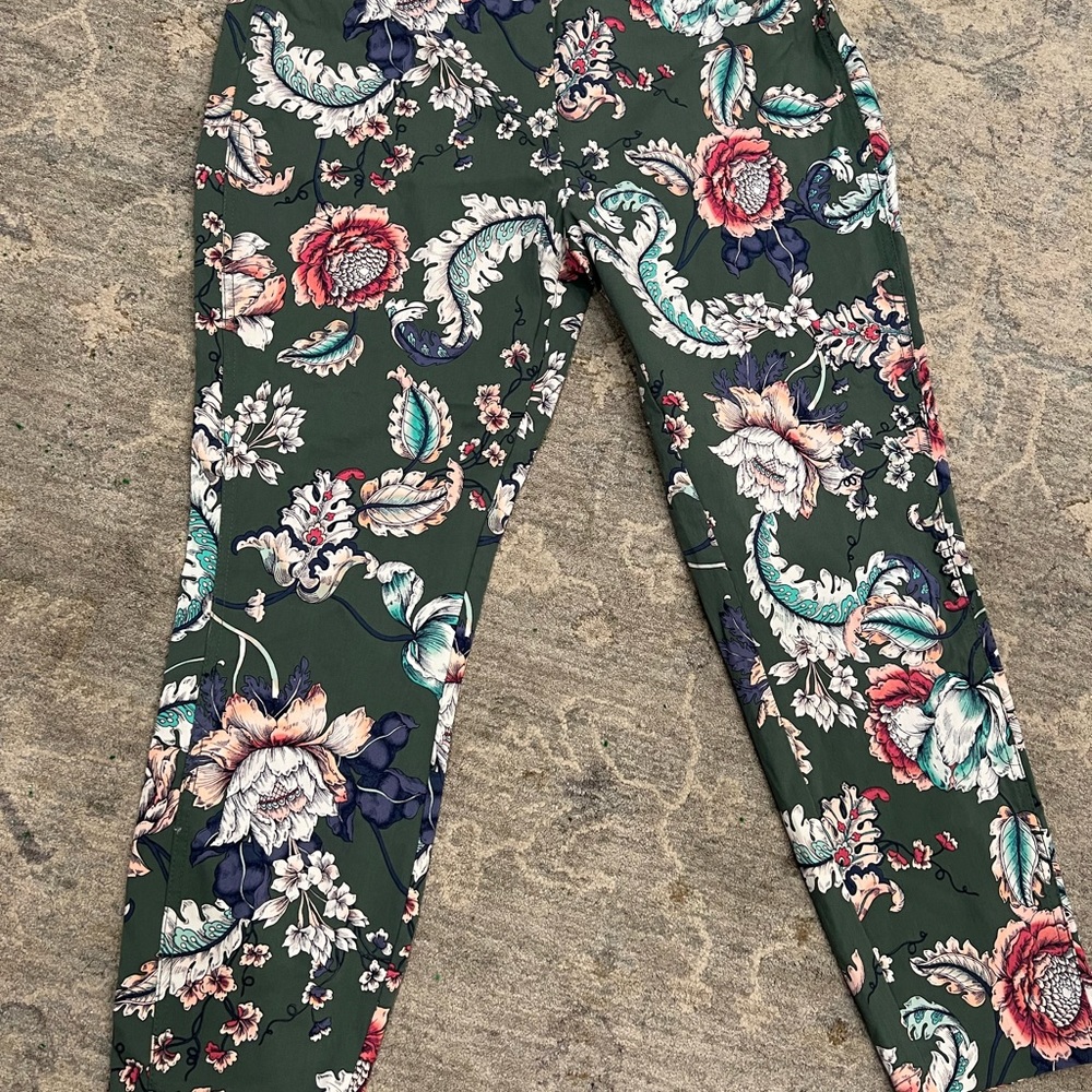 Pants - Picture 3 of 9